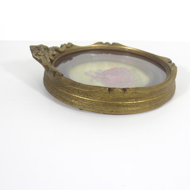 Victorian Early 20th Century Small Round Victorian Style Giltwood Plaster Gold Carved Wood Frame Chippy Picture Frame Gilded With Needlepoint For Sale - Image 3 of 9