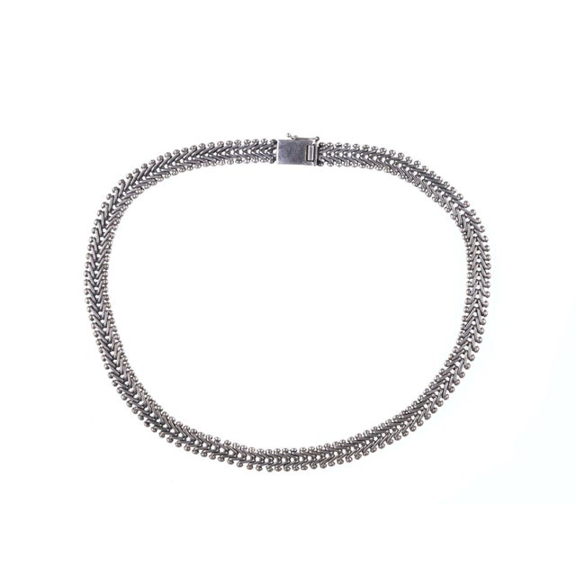 Large Vintage sterling chain. 18.5" long 10mm wide 84 grams of solid sterling silver with no damage.