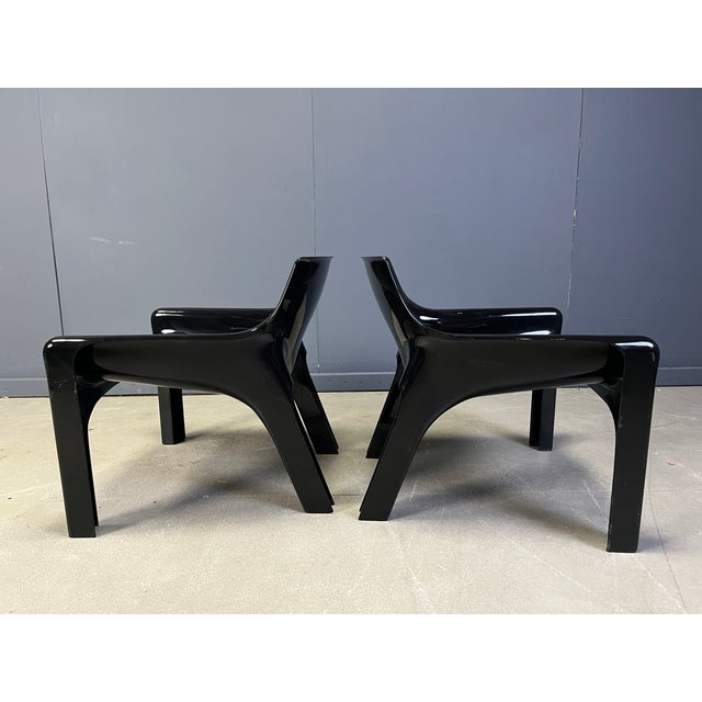 Vicario Armchairs by Vico Magistretti for Artemide, 1970s, Set of 2 For Sale - Image 10 of 13