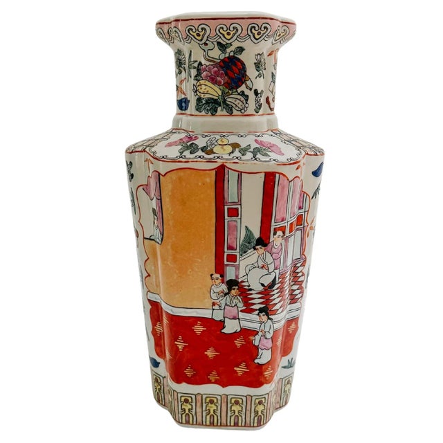 Chinoiserie Maitland-Smith Chinoiserie Rose Medallion Quatrefoil Ceramic Vases - A Pair For Sale - Image 3 of 10