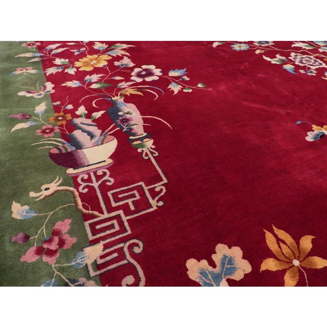 Textile Galerie Shabab Collection Mid-20th Century Handmade Chinese Art Deco Room Size Carpet For Sale - Image 7 of 10