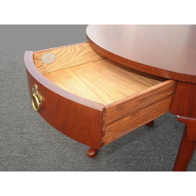 Wood Vintage Queen Anne Style Round Mahogany Side Table by Baker Furniture Co. For Sale - Image 7 of 13
