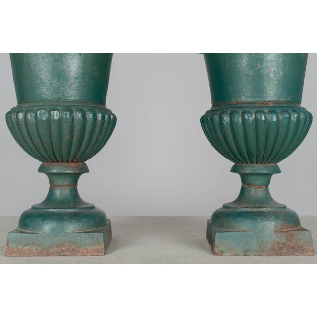 Pair of French Cast Iron Garden Urns For Sale In Orlando - Image 6 of 9