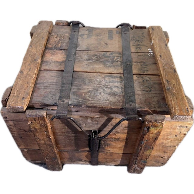 Late 19th Century Rare Antique German Wood Wine Crate W Lid, 19th Century, Industrial Metal Straps For Sale - Image 5 of 18