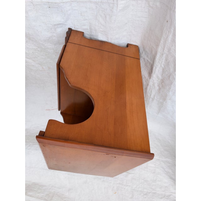 Vintage Early American Colonial Solid Maple Open Cabinet Nightstands Set of 2 For Sale In New York - Image 6 of 9