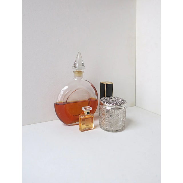 Late 19th Century Antique English Sterling Silver Vanity or Bathroom Jar Box, Circa 19th-Century For Sale - Image 5 of 13