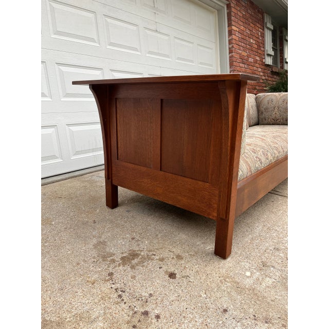 Stickley Mission Oak Arts & Crafts Prairie Sofa Settle For Sale - Image 10 of 12