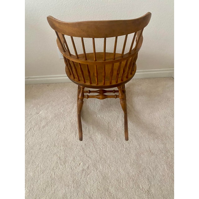 Mid 20th Century Nichols & Stone Windsor Comb Back Rocking Chair For Sale - Image 12 of 14