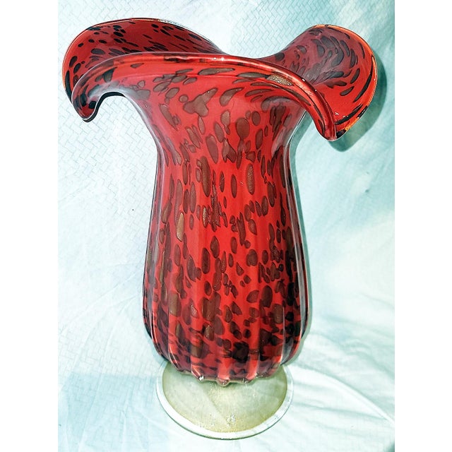 1970s 1970s Murano Style Tulip Vase For Sale - Image 5 of 10