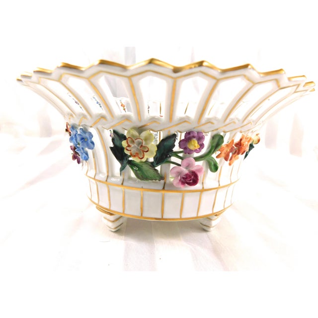 Contemporary Round Dresden Reticulated Bowl For Sale - Image 3 of 7