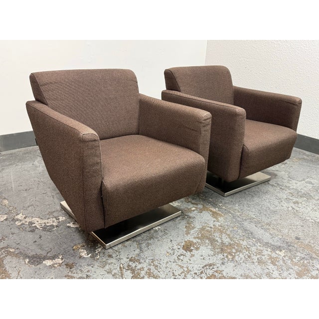 Modern Dellarobbia Regis Swivel Lounge Armchairs, Pair For Sale - Image 3 of 12