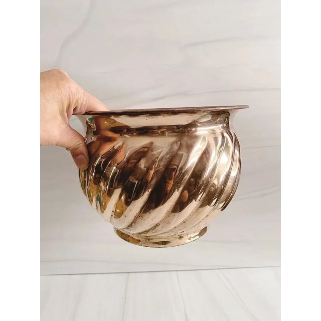 Swirl Brass planter | Vintage brass planter | brass planter | vintage indoor planter | gold swirl planter | hollywood...
