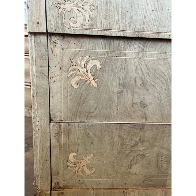 19th Century Italian Bleached Walnut Carlo X Chest of Drawers / Commode For Sale - Image 12 of 12