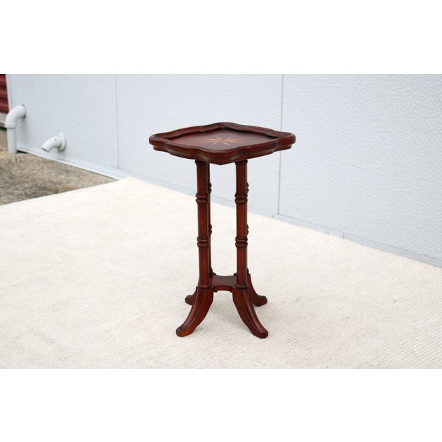 Vintage Traditional Colonial Revival Small Accent Table in Cherry and Rubberwood For Sale - Image 10 of 15