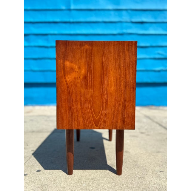 1960s Danish Teak Chest of Drawers For Sale In Los Angeles - Image 6 of 12