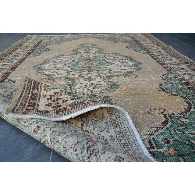 1960s 1960s 5x9 Bohemian Home Decor Wool Rug For Sale - Image 5 of 11