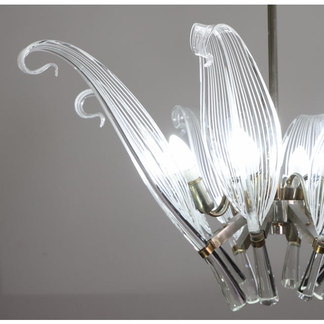 1980s Extraordinary Large Transparent Murano Glass Leaves Chandelier by Franco Luce For Sale - Image 16 of 18