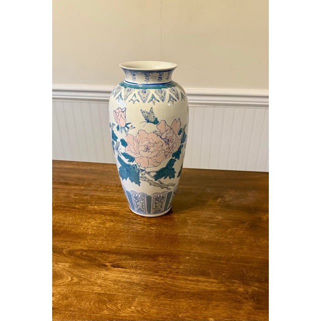 Chinoiserie Oriental Chinoiserie Vase For Sale - Image 3 of 11