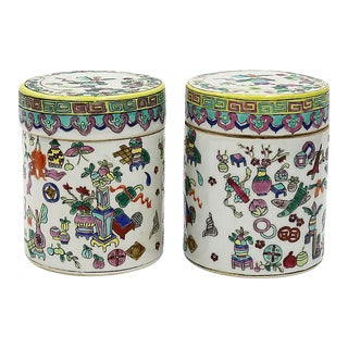 19th-Century Chinese Export Porcelain Jars, a Pair For Sale