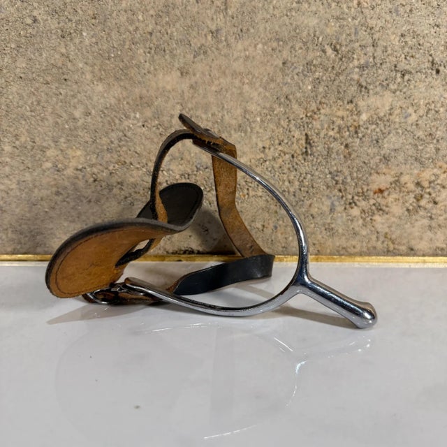 Ralph Lauren n.s. Meyer Horse Spur Leather Strap Military Buckle Equestrian Tack Vintage For Sale - Image 4 of 8