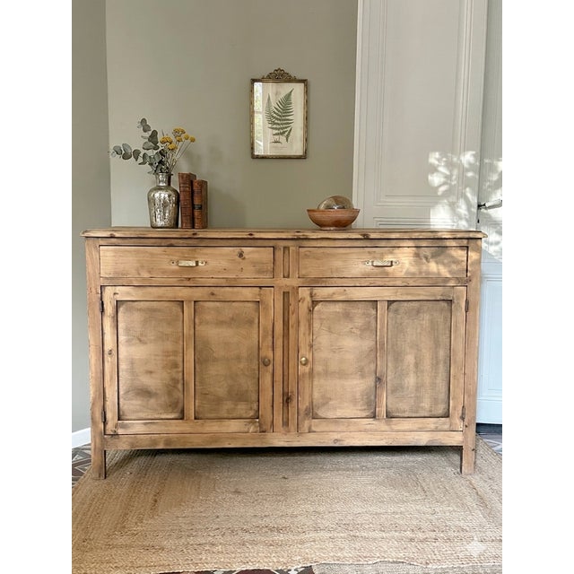 Discover the timeless charm of French craftsmanship with this superb Parisian double sideboard in raw wood. A centerpiece...