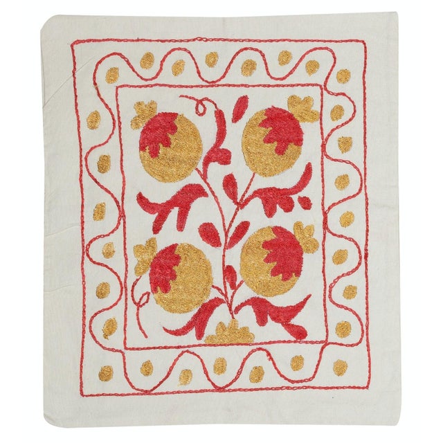 New Hand-Embroidered 100% Cotton Cushion Cover – Authentic Uzbek Textile Art Bring a touch of Central Asian heritage to...