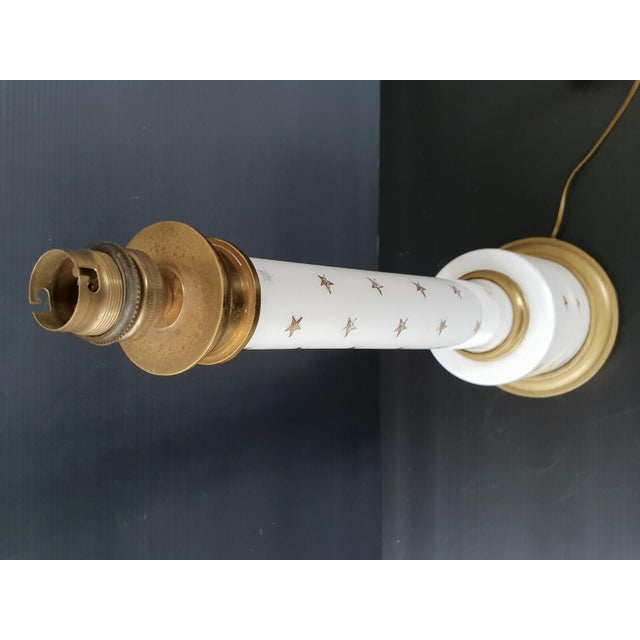 Mid-Century Modern Vintage French Table Lamp in Glass and Gilded Brass, 1950s For Sale - Image 3 of 6
