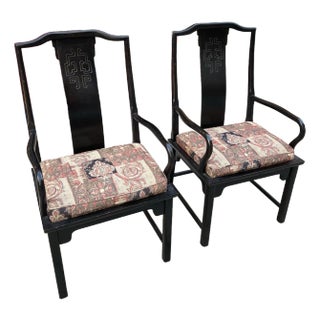 1970s Pair of Black Painted Cushioned Kings Dining Asian Ming Chairs For Sale
