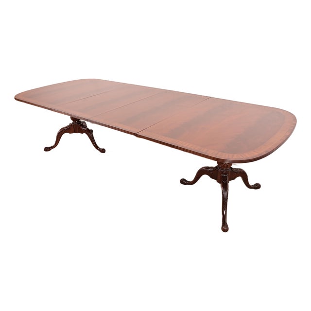 Drexel Heritage Georgian Banded Flame Mahogany Double Pedestal Extension Dining Table, Newly Refinished For Sale