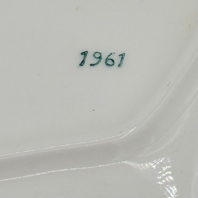 Ceramic Vintage Della Robbia Style Five-Part Fruit Serving Platter, Circa 1950s–60s For Sale - Image 7 of 8