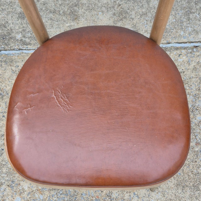 MCM Chairmasters Atomic Style Walnut & Cognac Naughahyde Side Desk Accent Chair For Sale - Image 4 of 14