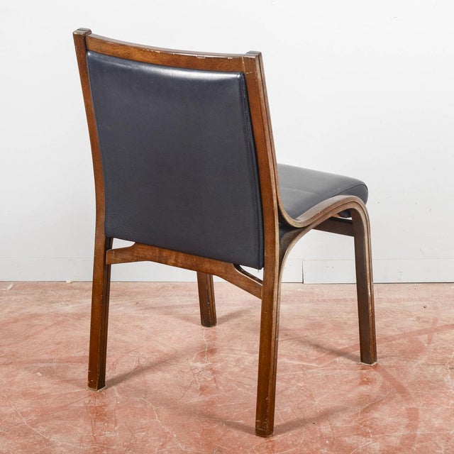 Cavour Chair from Poltrona Frau For Sale - Image 6 of 9