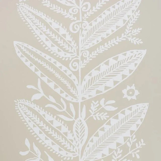 This listing is for a wallpaper sample only. If you'd like to purchase this wallpaper, please click here: Based on an...