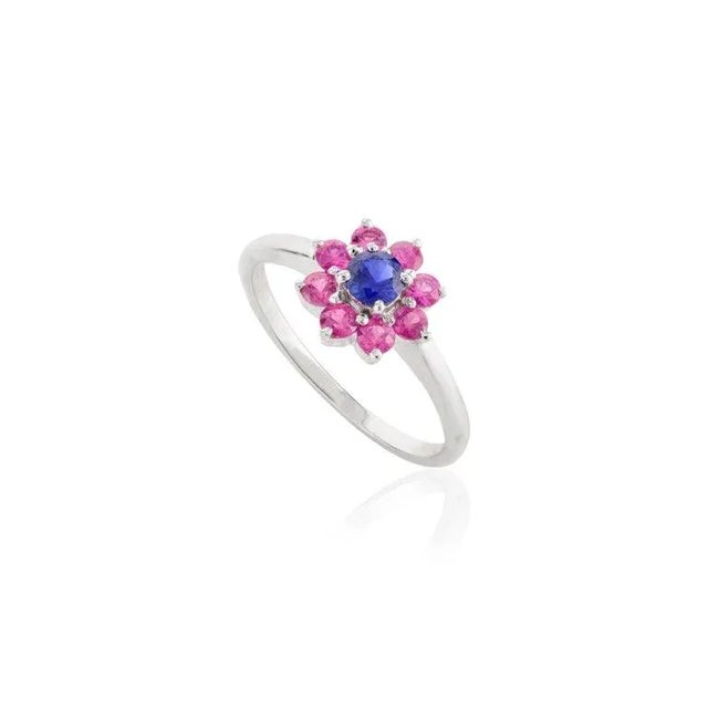 Art Deco Modern 8 Ruby & Center Sapphire Flower 14k Gold Ring Size 7 For Sale - Image 3 of 12
