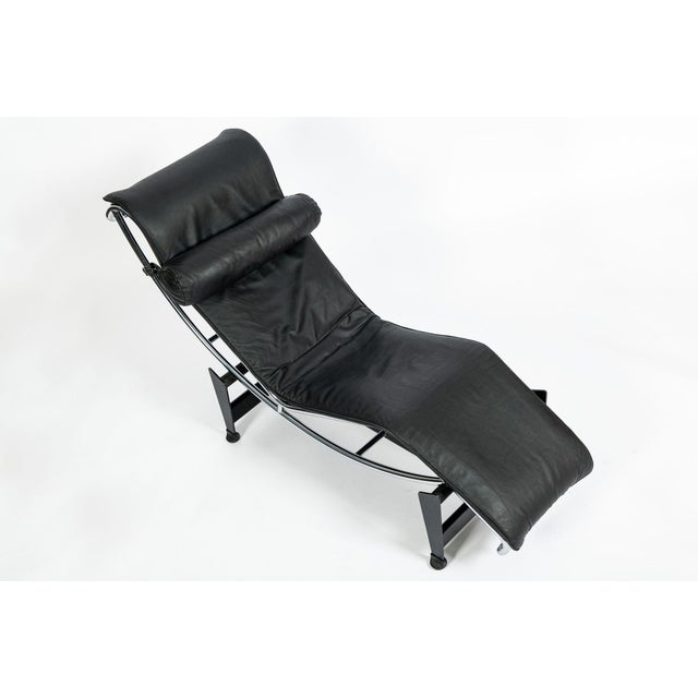 Furniture > Seating > Sofas > Chaises For Sale - Image 10 of 18