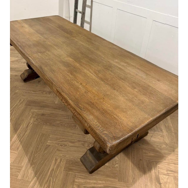 A very good quality French Oak Farmhouse Dining Table, having 2 extension leaves each end. Dating to the early 1900s and...