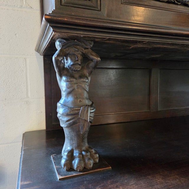 Late 19th Century Large Oak Heavily Carved Renaissance Revival Cabinet on Lion Feet For Sale - Image 4 of 18