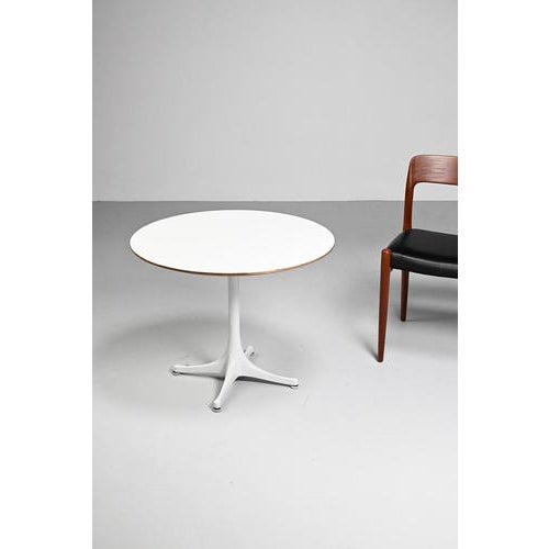 Nelson model 5452 for Herman Miller pedestal table. George Nelson designed this timeless modern classic in 1954. The side...