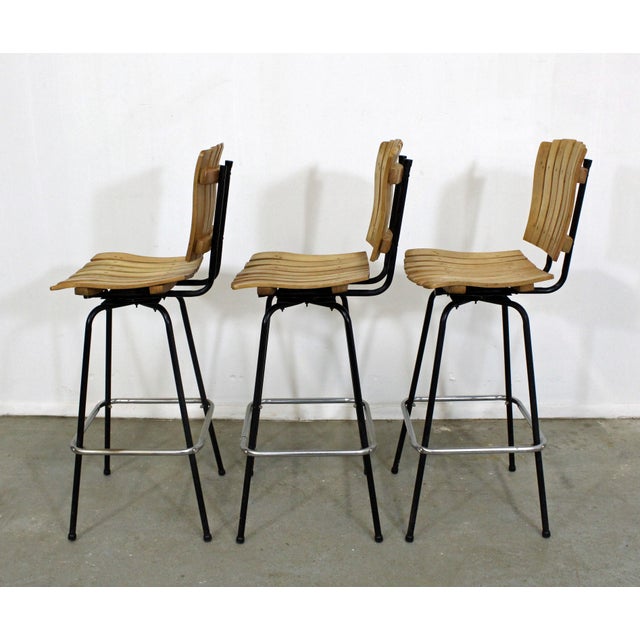 Mid 20th Century Set of 3 Mid-Century Danish Modern Arthur Umanoff Style Swivel Slat Bar Stools For Sale - Image 5 of 13