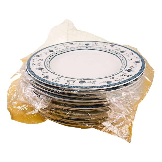 Cambridge Blue TC1017 Dinner Plates from Royal Doulton, Set of 2 For Sale