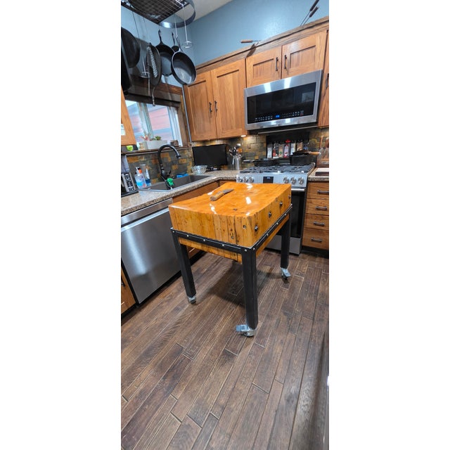 1920s Mid-Century Michigan Maple Block Co. "Southpaw" 10.5- Inch Industrial Butcher Block Island For Sale - Image 5 of 14