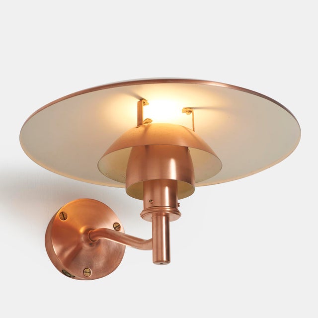 Poul Henningsen 1960s Curved Arm PH 4½/3 Copper Sconce by Poul Henningsen For Sale - Image 4 of 7