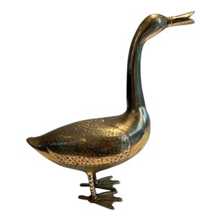 1970s Decorative brass sculpture representing a duck For Sale
