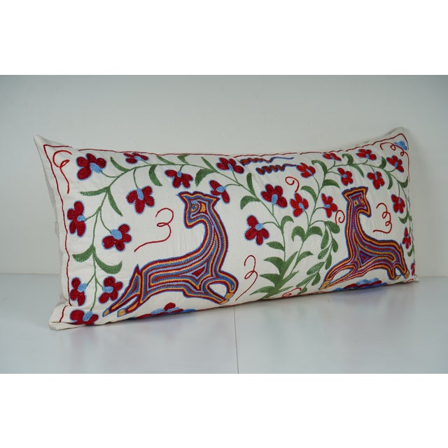 Uzbek Suzani Pillow Cover Elevate your home decor with our Turkish Suzani Pillow Cover, featuring exquisite vintage Uzbek...