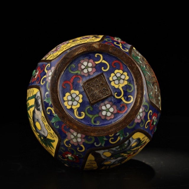 Monumental Vintage Chinese Cloisonné Enamel "Cranes & Bamboo" Vase - 3940g, 40cm For Sale In Los Angeles - Image 6 of 9