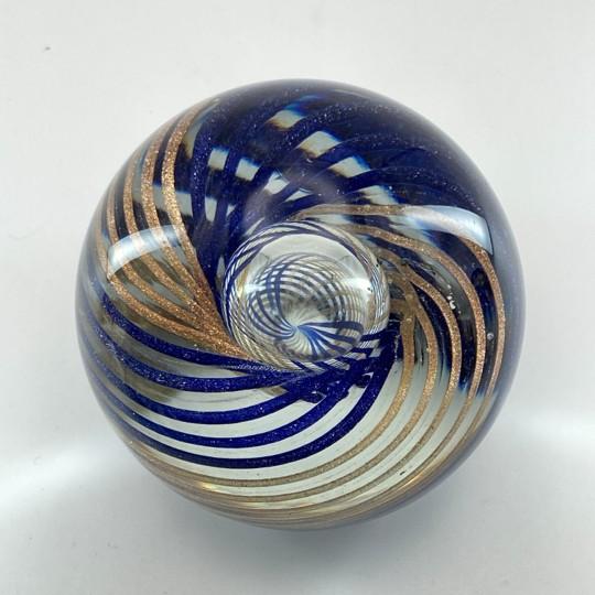 Murano E&r Golden Crown Art Glass 3 1/8 Inch Paperweight (Vintage 1980s) Italy For Sale In Philadelphia - Image 6 of 18