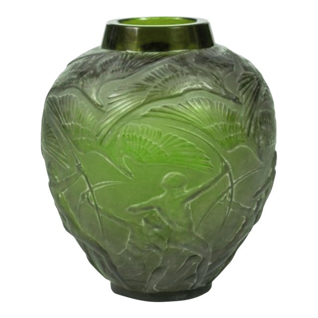 Early 20th Century Lalique Archers Vase Decorated With Archers and Birds For Sale