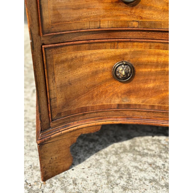 Antique George III Serpentine Chest of Drawers, 1790 For Sale - Image 10 of 13