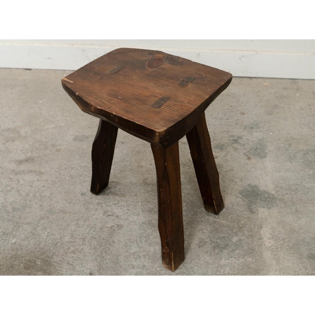Brutalist Coffee Table and Stools in Blackened Pine, 1960, Set of 6 For Sale - Image 10 of 13