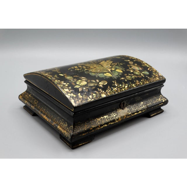 Gold Antique Chinese Export Lacquered Gilt Papier Mache Box For Sale - Image 8 of 12